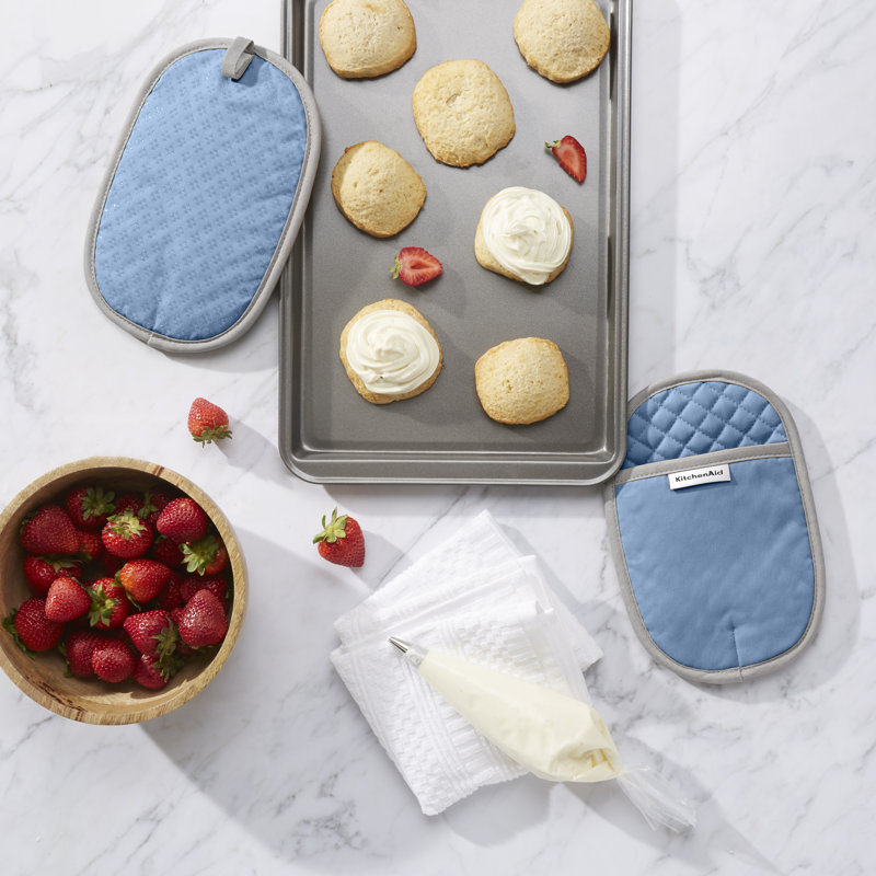 Blue Velvet Silicone Grip Oval Pot Holder Set