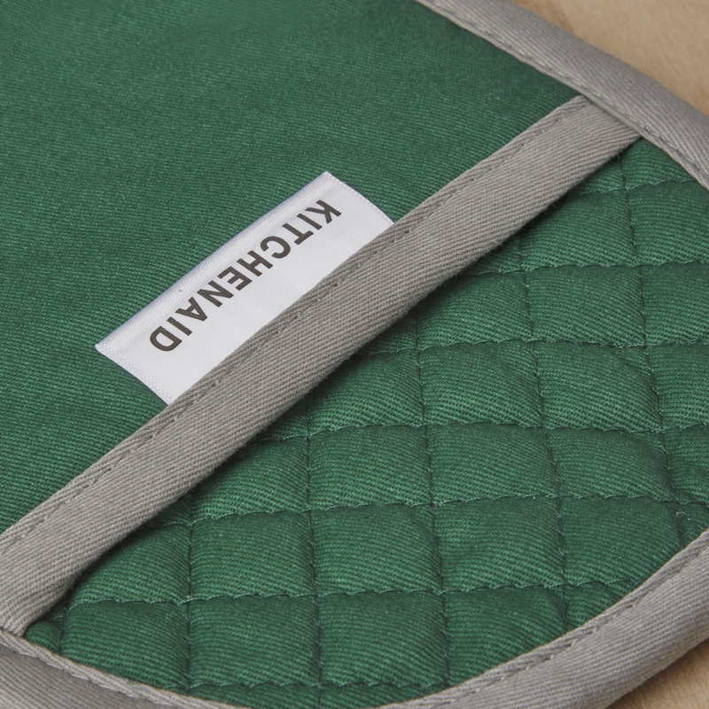 Asteroid Dark Green Silicone Grip Oval Pot Holder Set