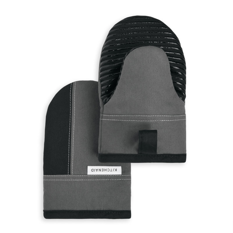 Silver and Black Silicone Heat-Resistant 2-Piece Oven Mitt Set