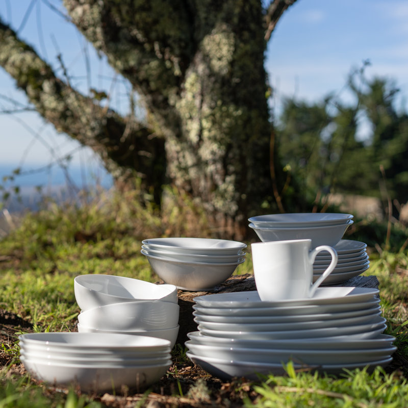 Classic White Porcelain 20 oz Soup and Cereal Bowls, Set of 4