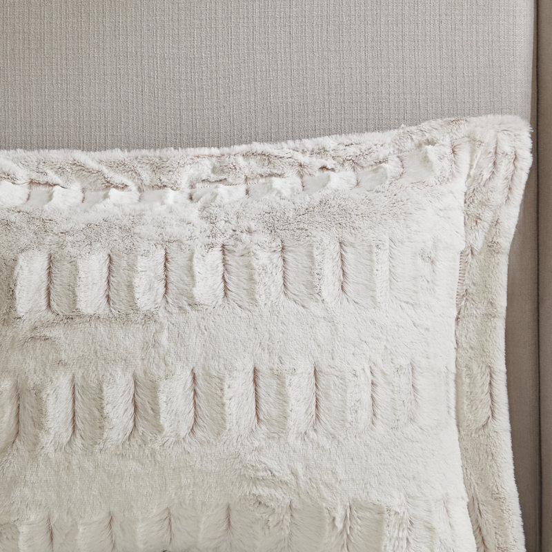 Blush King Faux Fur Reversible Bedspread Set