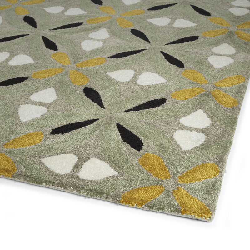Hand-Tufted Peranakan Tile 8' x 10' Gray Synthetic Area Rug