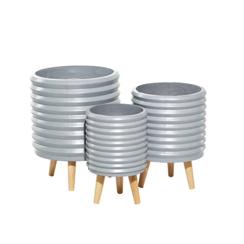 Chic Gray Fiber Clay Grooved Planters on Wooden Tripod Legs - Set of 3