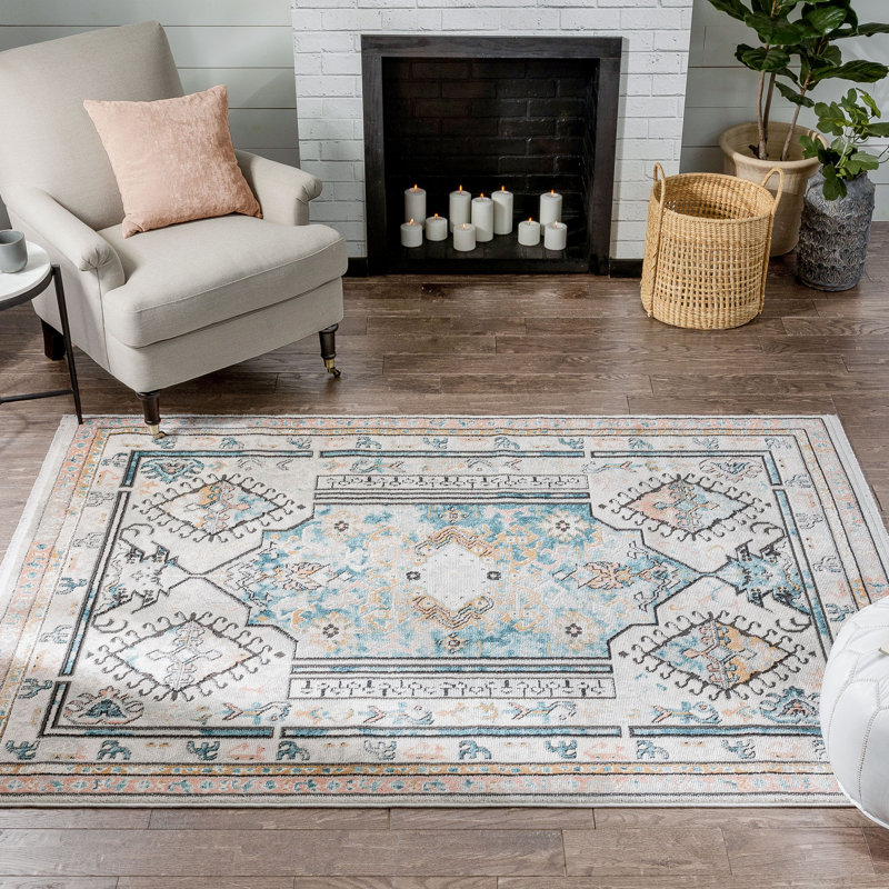 Valeria Vintage Medallion 5' x 7' Blue Synthetic Area Rug