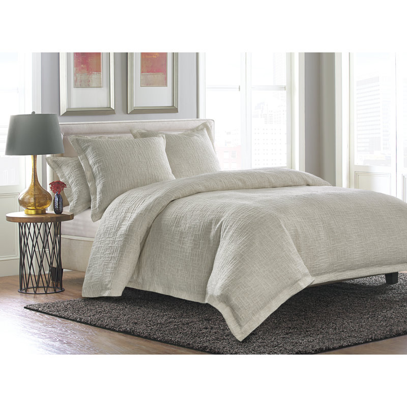 Hillton Pearl Silver King Duvet Set with Reversible Shams