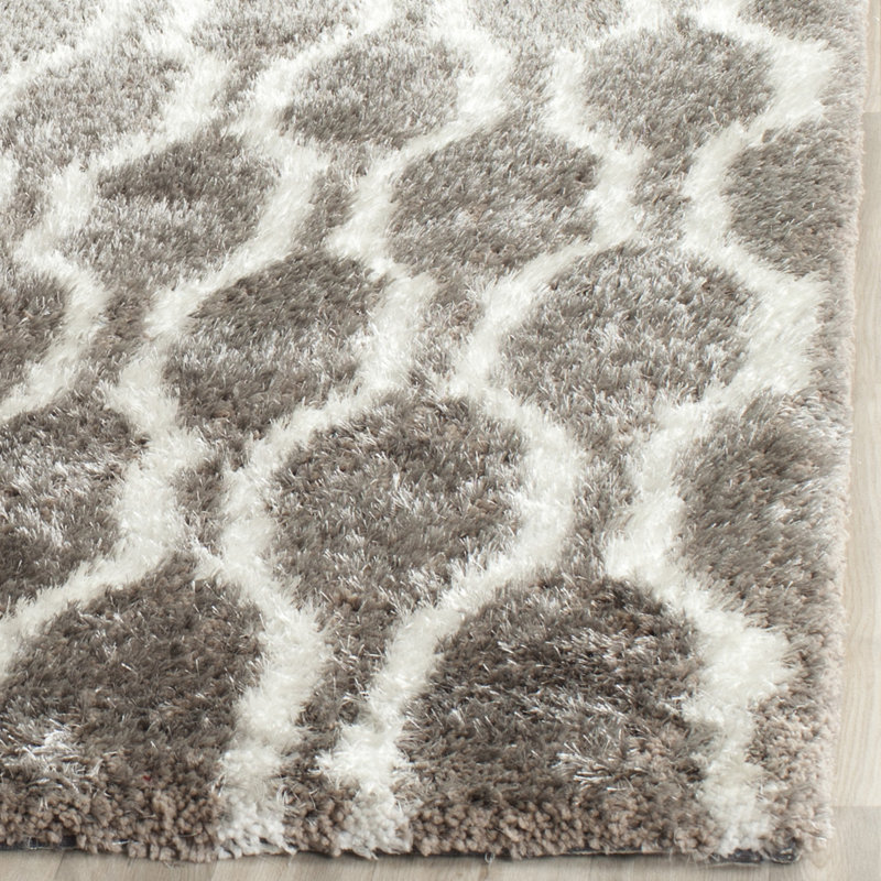 Ivory Silver Barcelona Hand-Tufted Cotton Shag Rug, 5'x5' Square