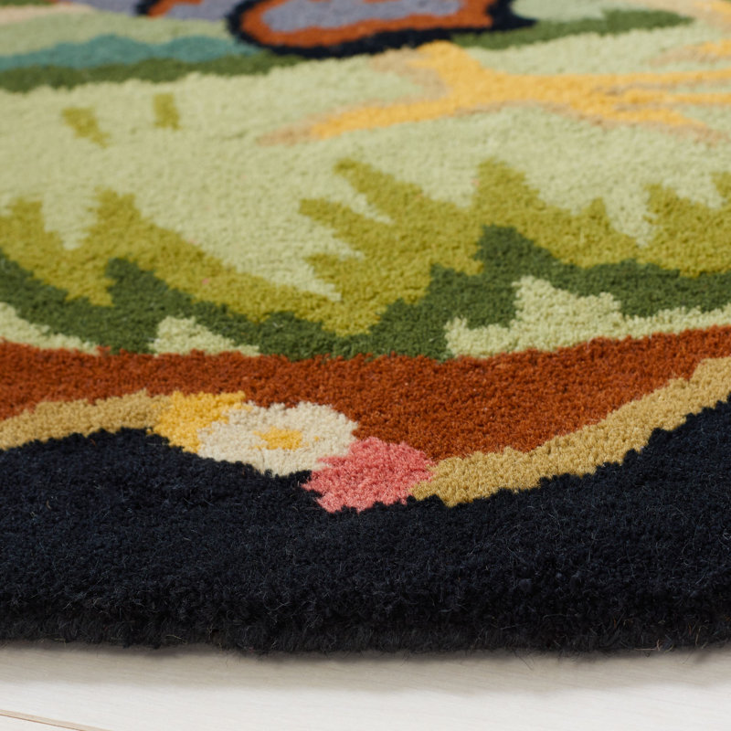 Hand-Tufted Artistic Wool Round Rug in Black - 4' Diameter