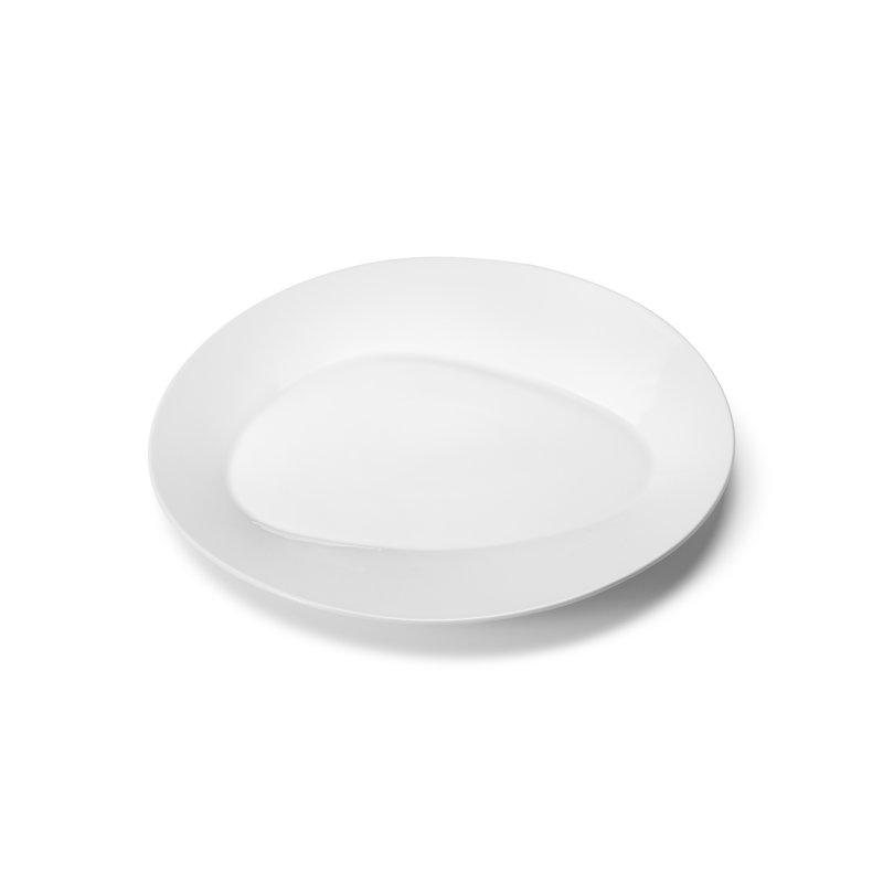 White Oval Porcelain Minimalist Dinner Plates, Set of 4