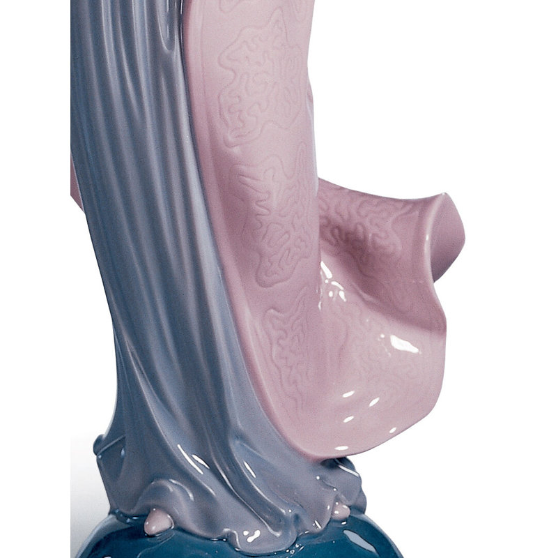 Vicente Martínez Porcelain Virgin Mary Figurine