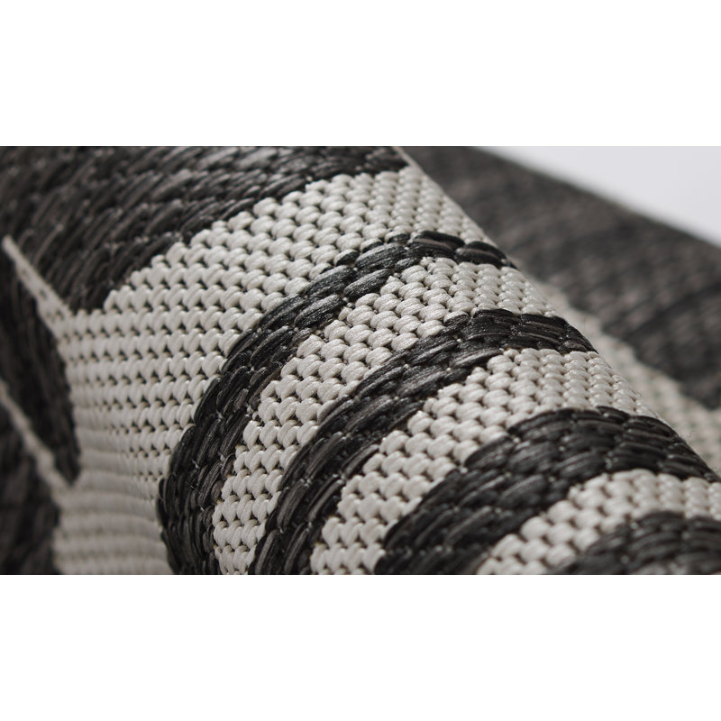 Charcoal Geometric Villa 6'7" x 9'6" Synthetic Rectangular Rug