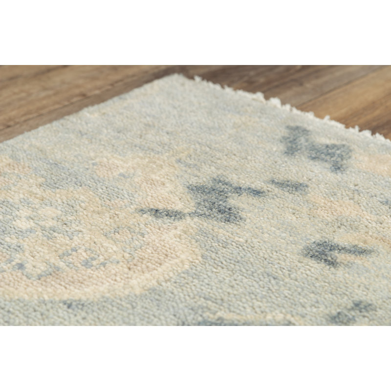 Elegant Ivory Floral Hand-Knotted Wool-Cotton Rug, 9' x 12'