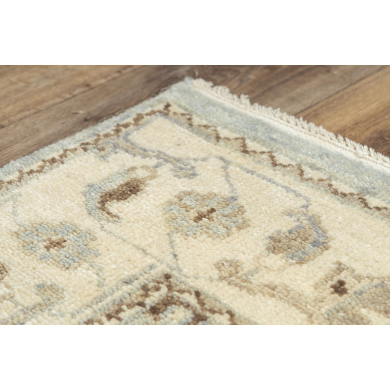 Gray Hand-Knotted Wool Rectangular 6' x 9' Rug
