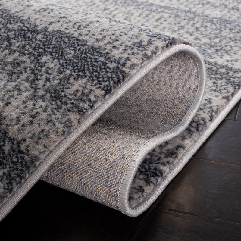 Carnegie Elegance Hand-Knotted Gray Area Rug - 5'1" x 7'6"