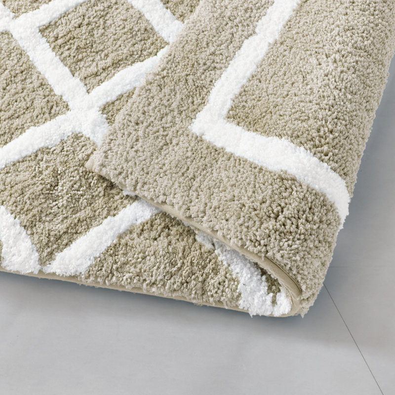 Bittman Reversible High Pile Tufted Bath Rug