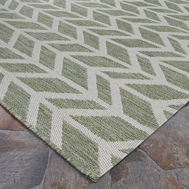 Recife Black Synthetic 4x5 Flat Woven Indoor/Outdoor Rug