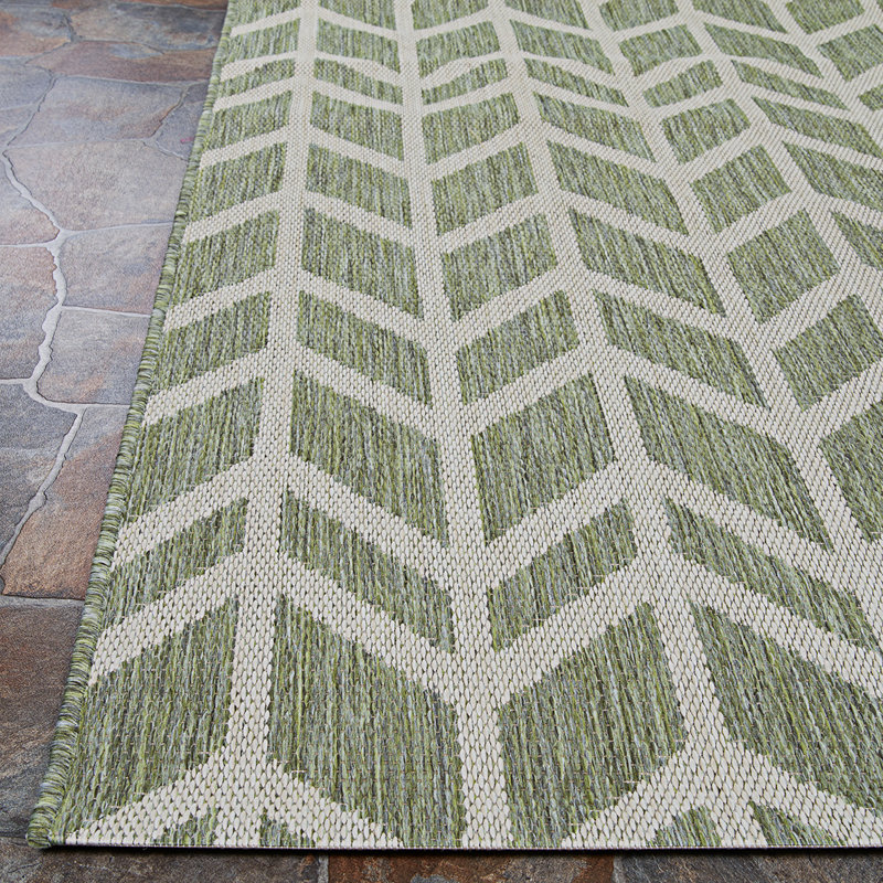 Recife Black Synthetic 4x5 Flat Woven Indoor/Outdoor Rug