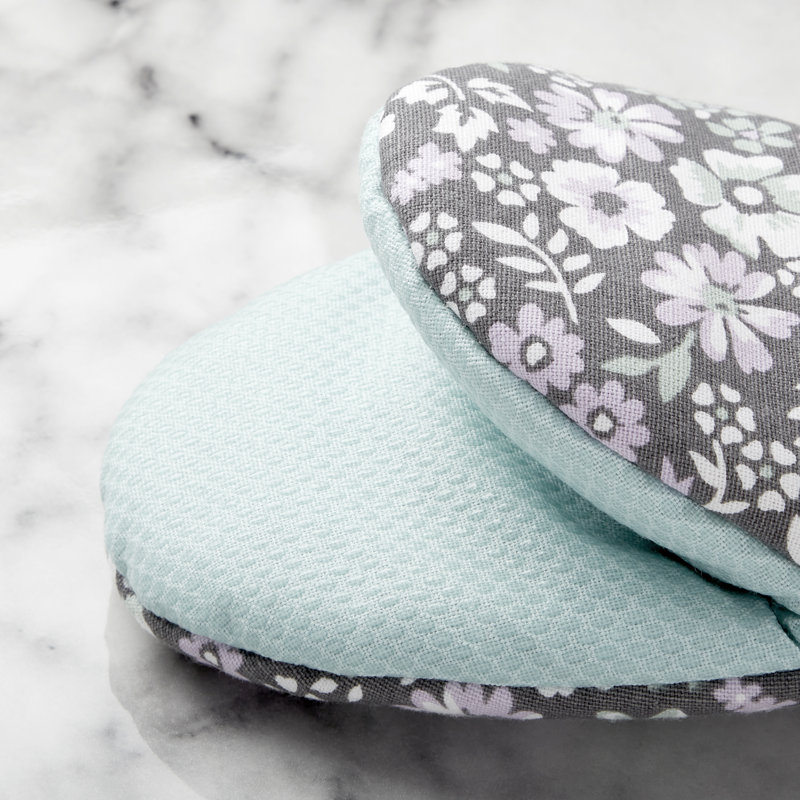 Ditsy Floral Gray and Blue Silicone Mini Oven Mitt Set