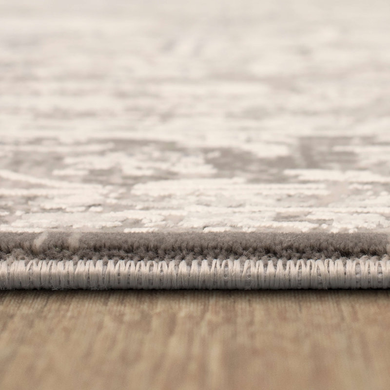 Verona Gray Medallion 5' x 8' Wool-Blend Area Rug