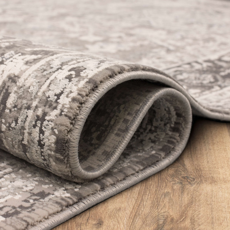 Verona Gray Medallion 5' x 8' Wool-Blend Area Rug