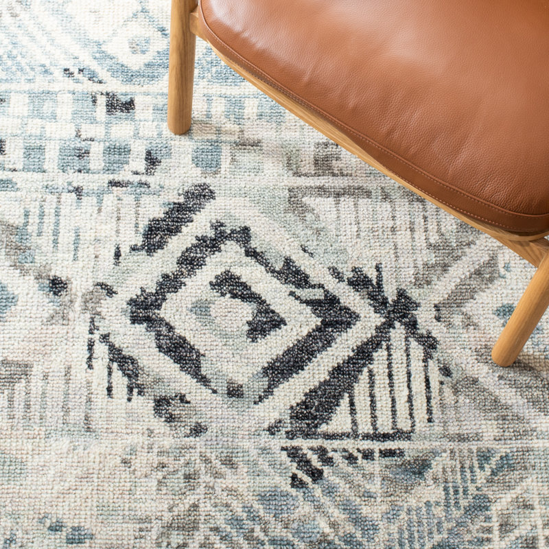 Gray Hand-Knotted Wool Rectangular 6' x 9' Rug
