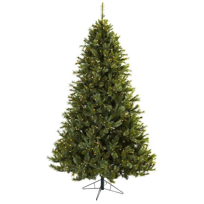 7.5' Green Pine Artificial Christmas Tree with Clear Lights