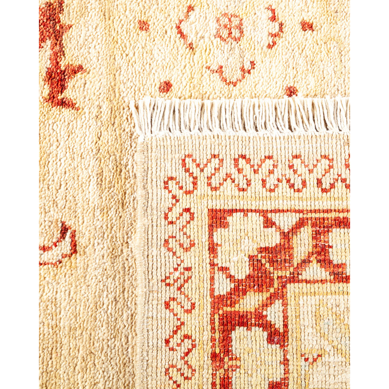 Elegant Ivory Hand-Knotted Wool Area Rug 8' x 10'