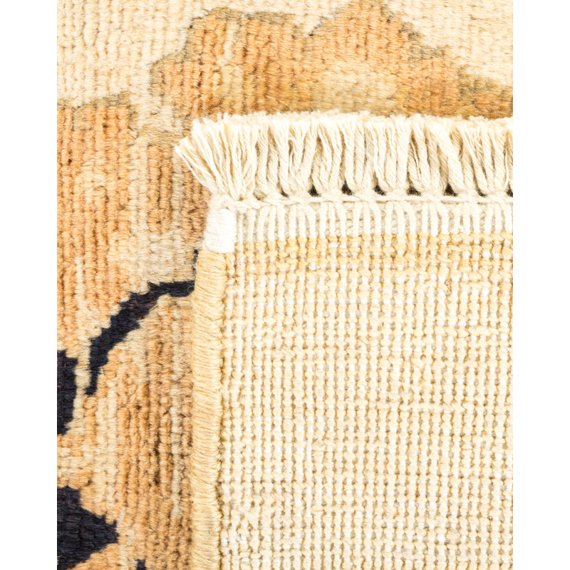 Ivory Hand-Knotted Wool Floral 8' x 10' Rug
