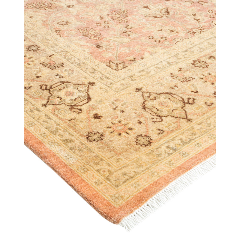 Handmade Beige and Pink Floral Wool Area Rug