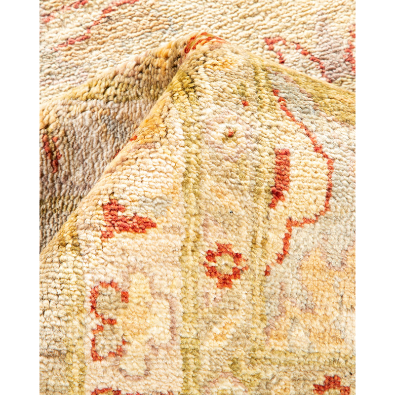Hand-Knotted Artisan Ivory Wool 8' x 10' Rectangular Area Rug
