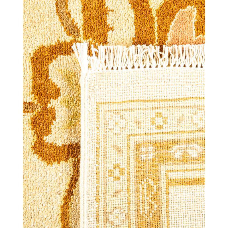 Handmade Ivory Wool 8' x 10' Rectangular Area Rug