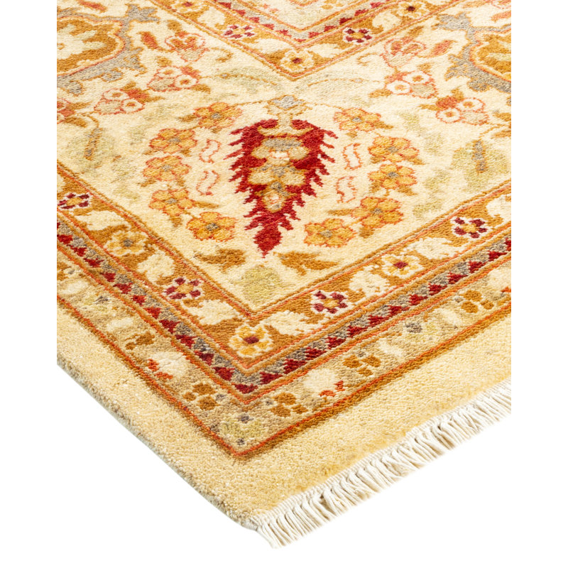 Handmade Ivory and Multicolor Wool Rectangular Area Rug