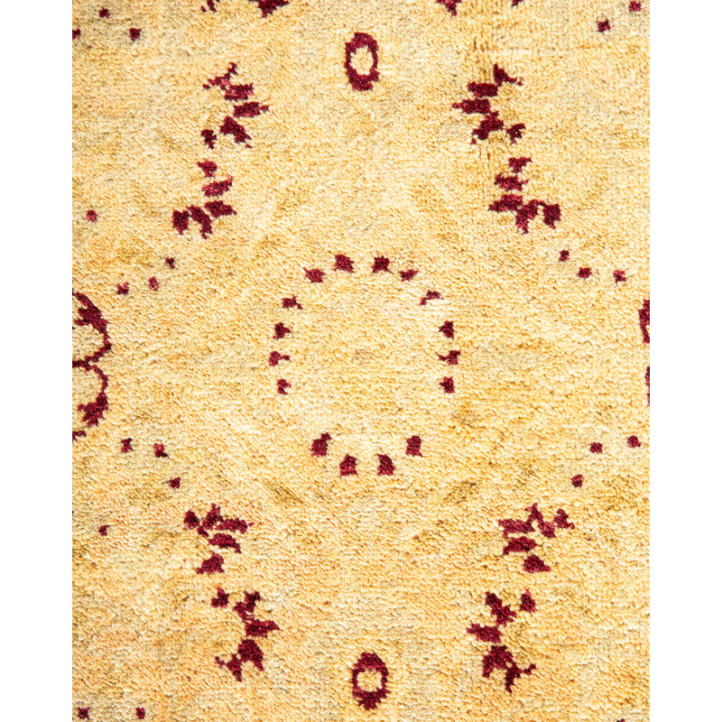 Handmade Red and Beige Wool 8' x 10' Area Rug