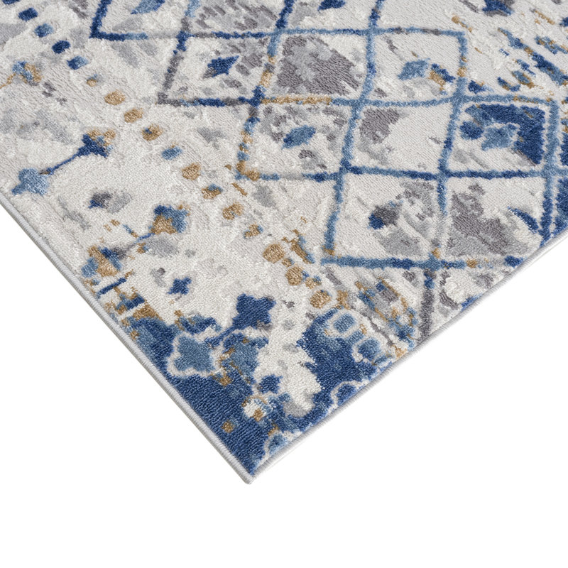 Hannah 4' x 6' Gold and Cream Cotton Synthetic Area Rug