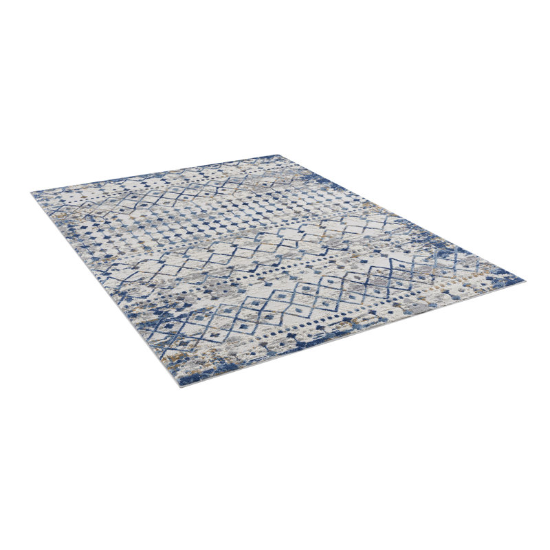 Hannah 4' x 6' Gold and Cream Cotton Synthetic Area Rug