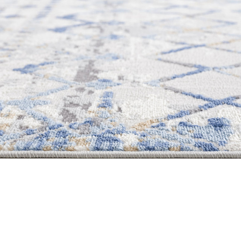 Hannah 4' x 6' Gold and Cream Cotton Synthetic Area Rug