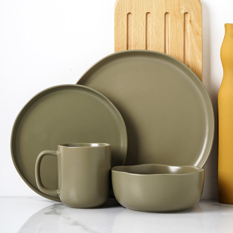 Olive Green Ceramic 32-Piece Dinnerware Set with Variegated Glaze