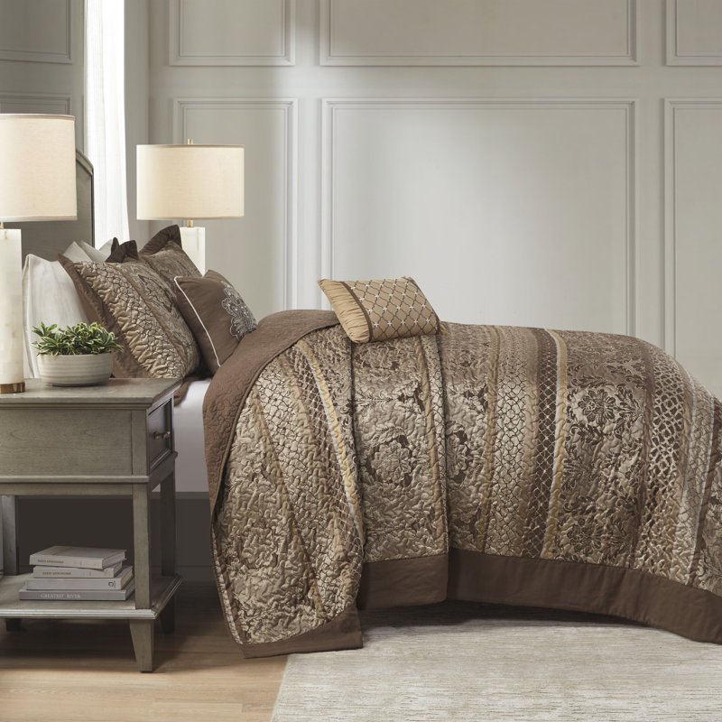 Bellagio Brown King Reversible Microfiber Bedspread Set