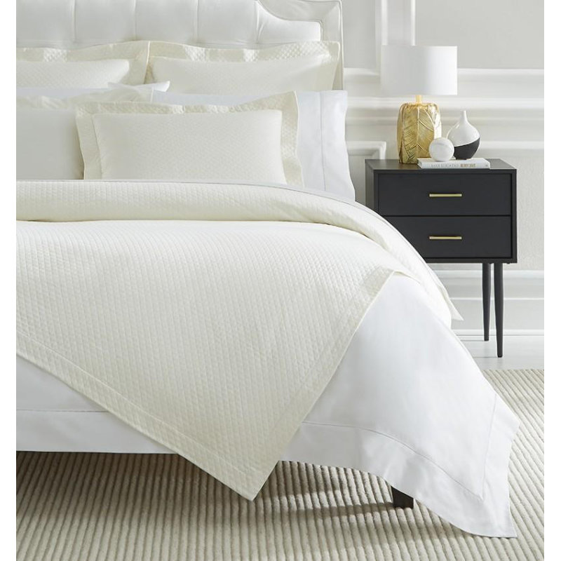 Ivory Egyptian Cotton Piqué Matelassé Full/Queen Blanket