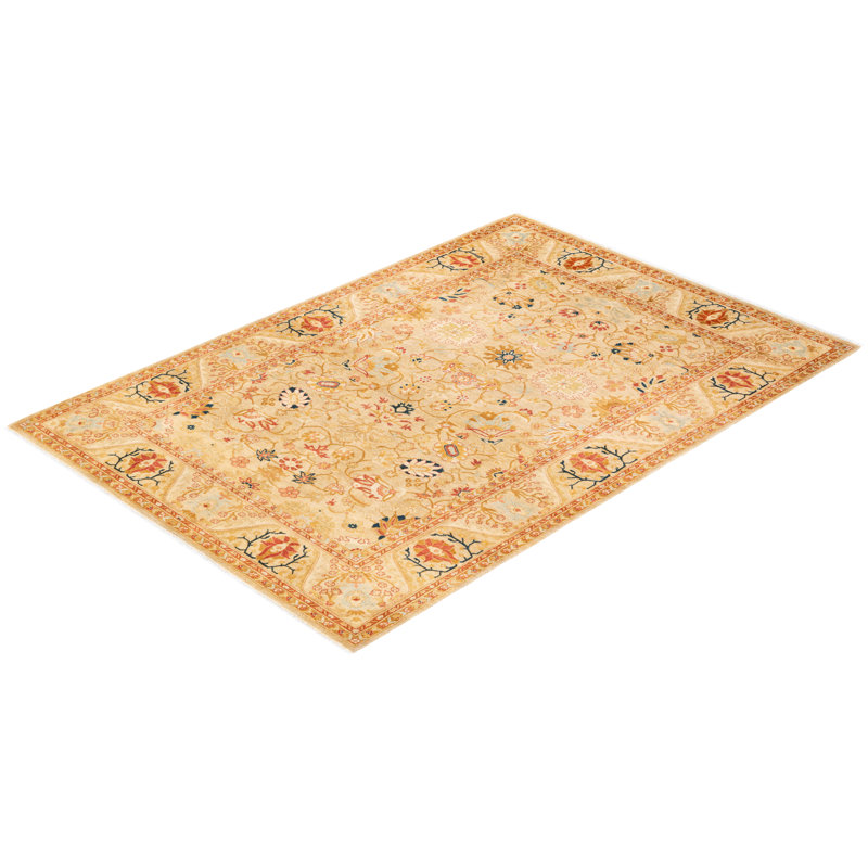 Ivory Wool Hand-Knotted 6' x 9' Rectangular Area Rug