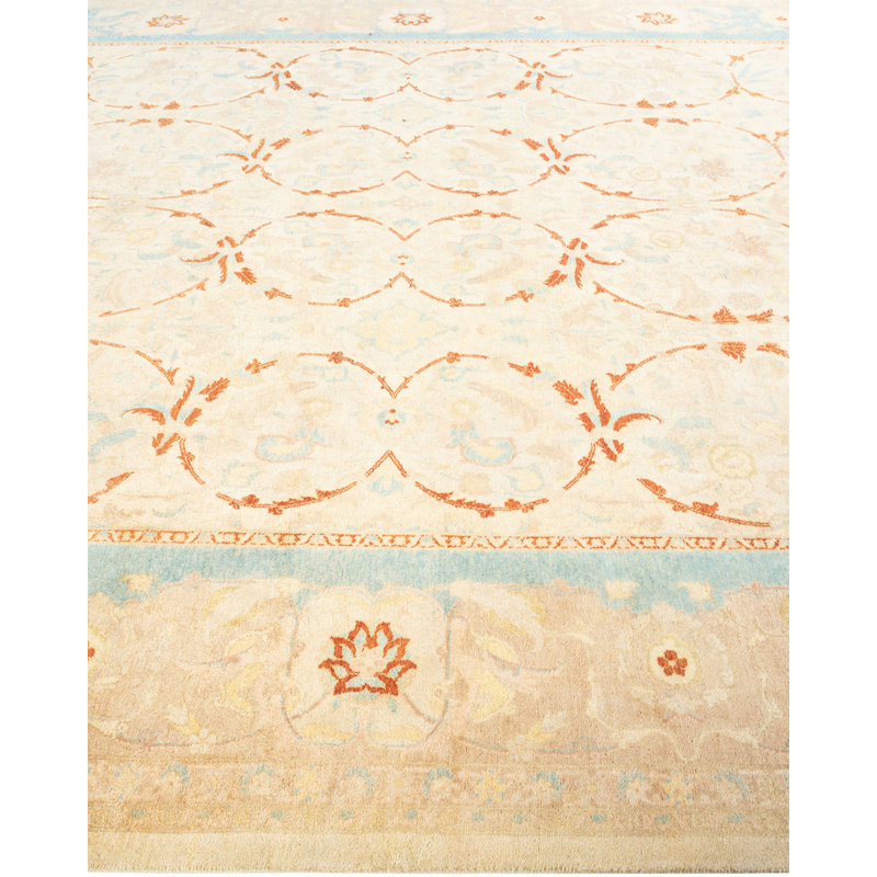 Hand-Knotted Traditional Ivory Wool 8'3" X 10'6" Area Rug