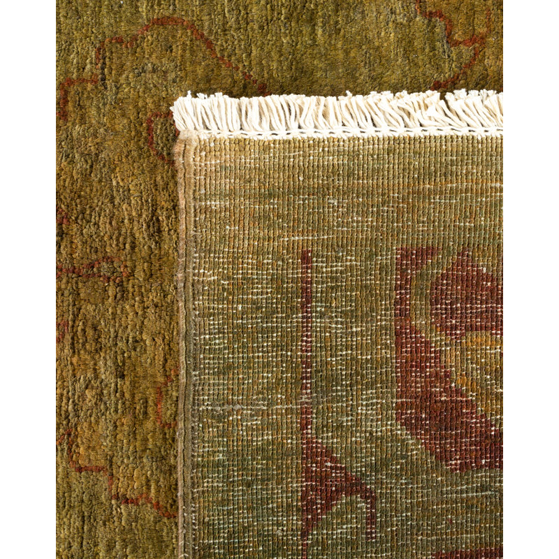 Handmade Green Wool Rectangular Area Rug 6' 1" x 8' 2"