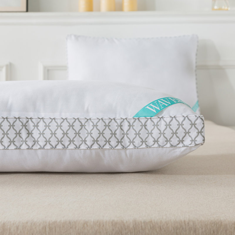White Hypoallergenic Polyester Down Alternative Pillow - Queen