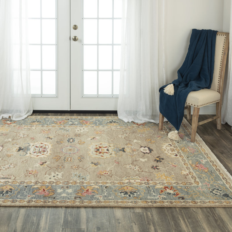 Hand-Knotted Traditional Gray Wool Rug 2' x 3'