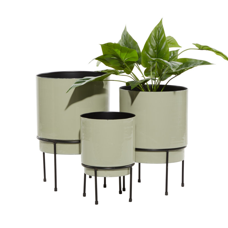 Beige Metal Contemporary Indoor/Outdoor Pot Planter Set