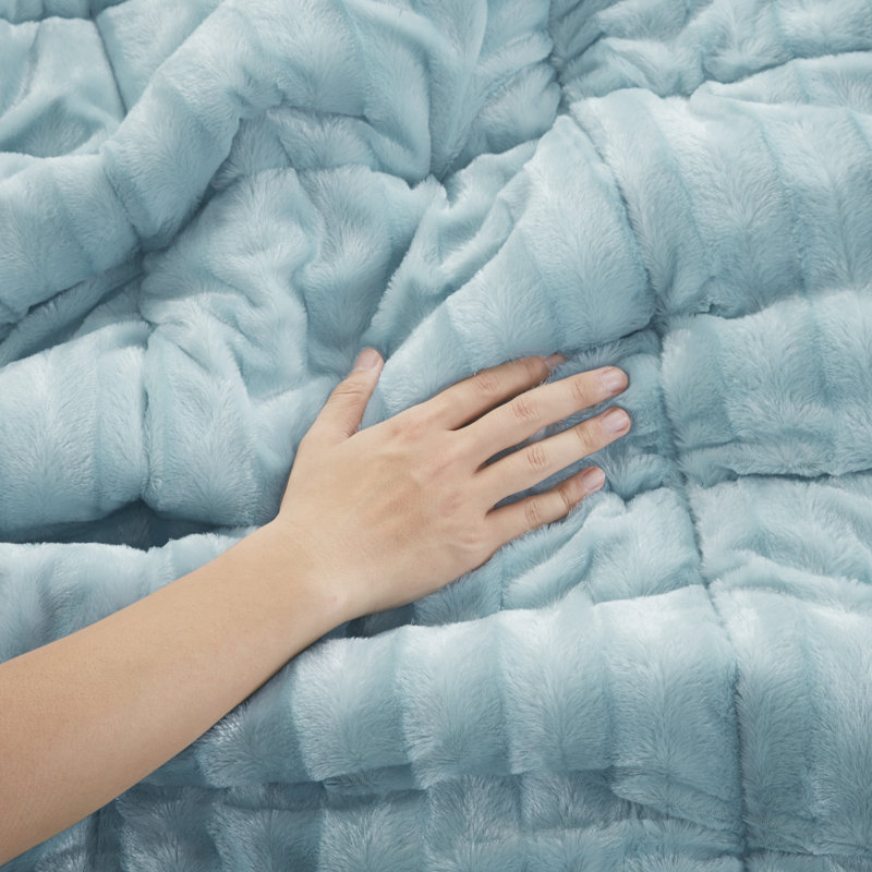 Aqua Faux Fur Reversible Full Comforter Set