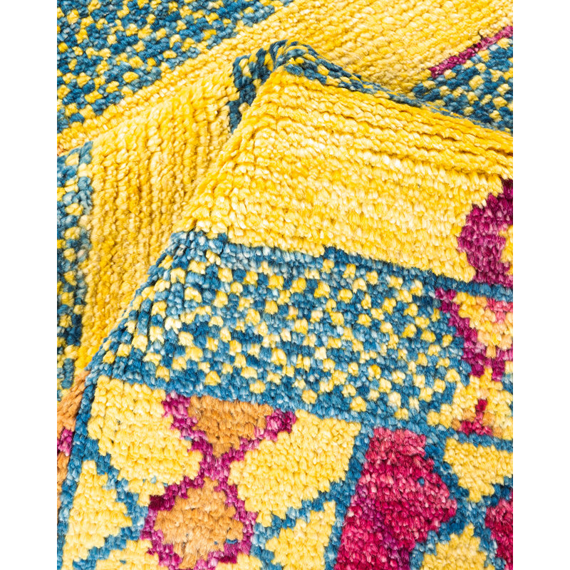 Luxurious Hand-Knotted Wool Area Rug in Blue - 4' x 6'