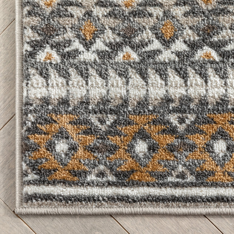Verity Soft Gray Geometric Synthetic Area Rug, 3'11" x 5'3"