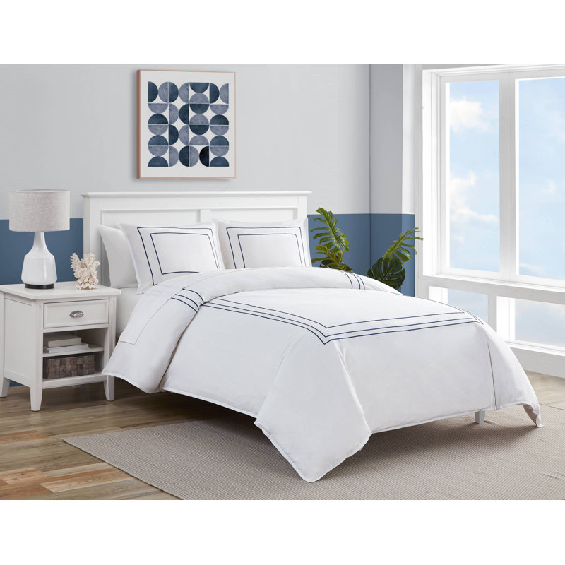 King White Cotton Duvet Cover Set with Navy Trim