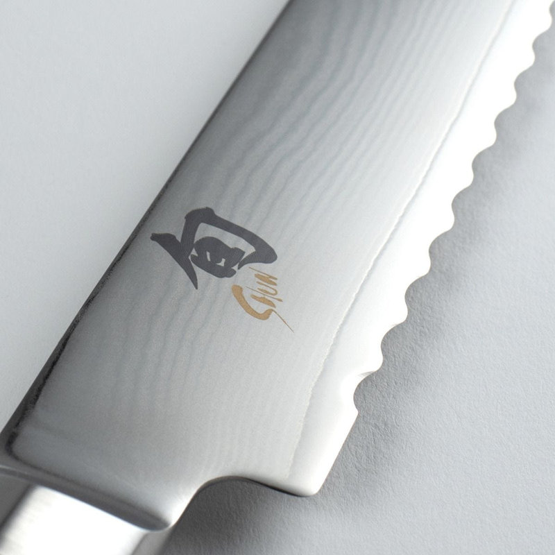 Shun Shun Classic 9'' Serrated Bread Knife
