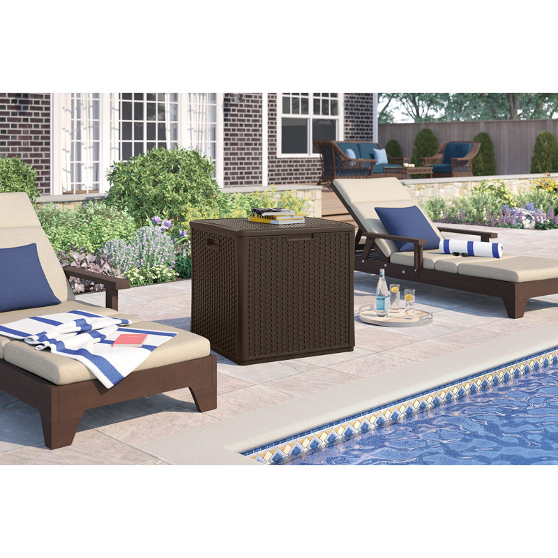 Large Brown Wicker 60-Gal Lockable Deck Storage Cube